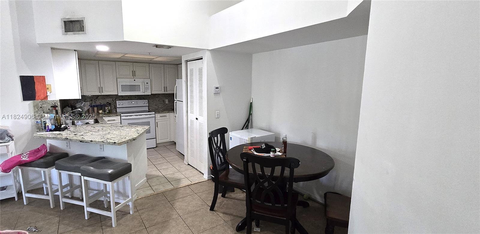 Property photo # 4