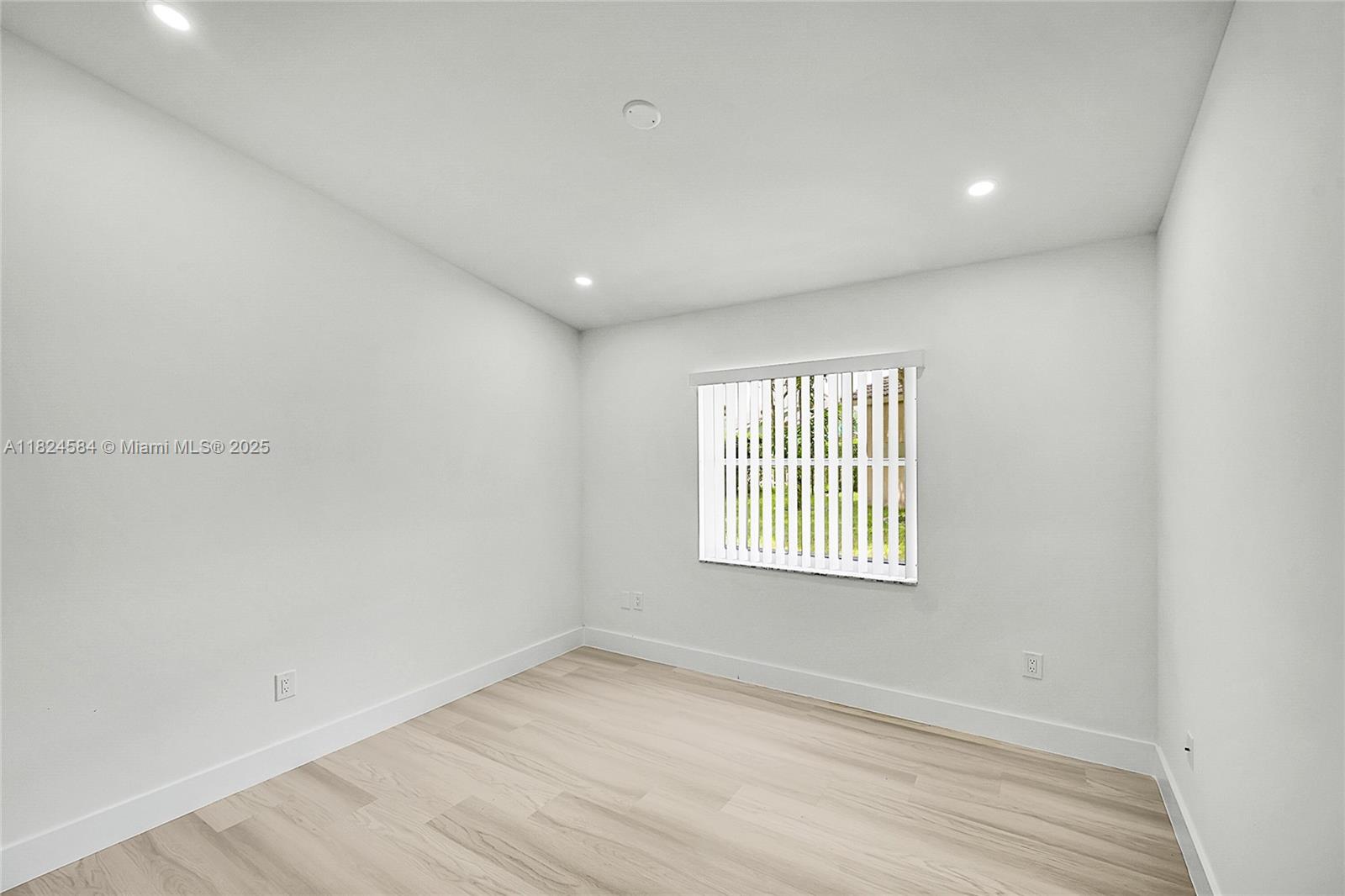 13034 Sheridan Ter, Wellington, Florida image 23