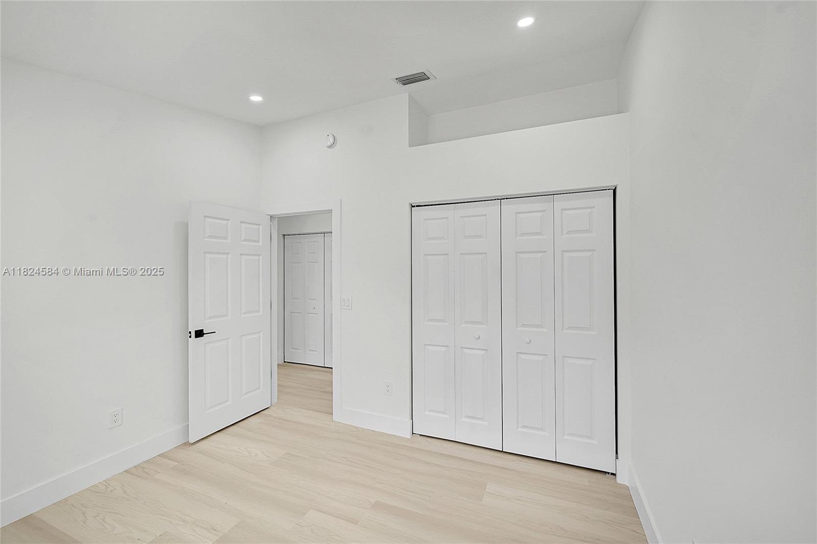 13034 Sheridan Ter, Wellington, Florida image 24