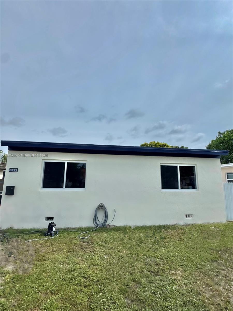359 E 46th St, Hialeah, Florida image 1