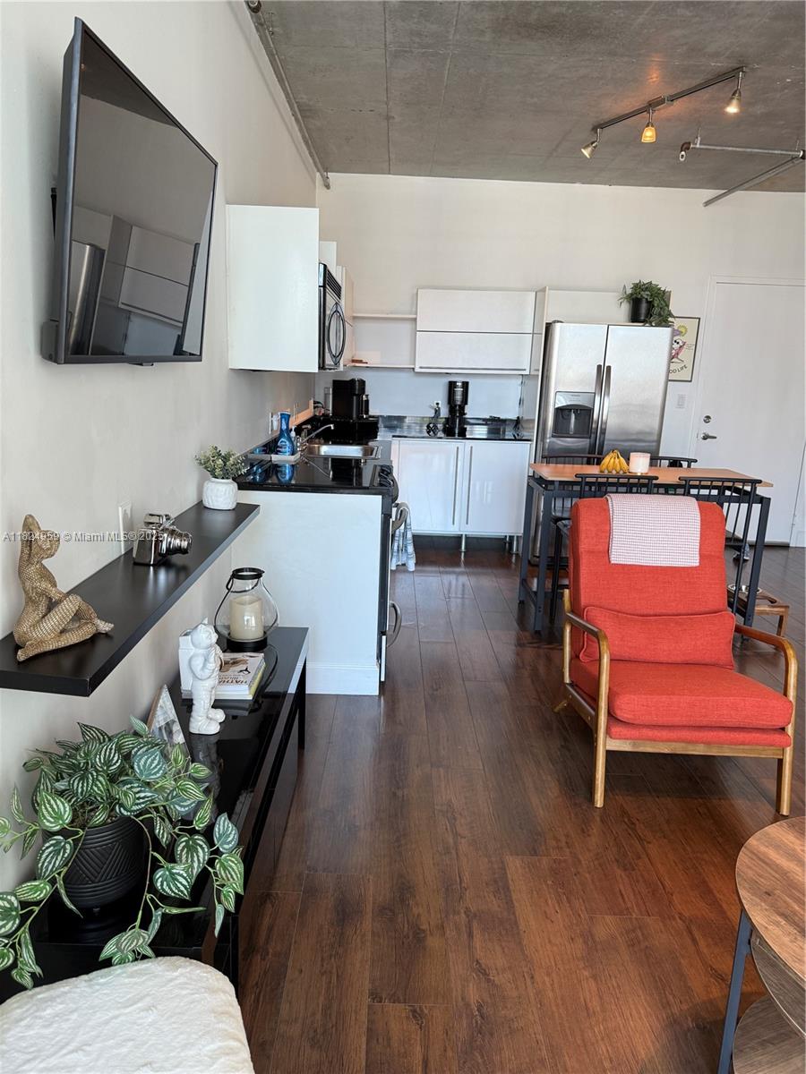 Property photo # 5