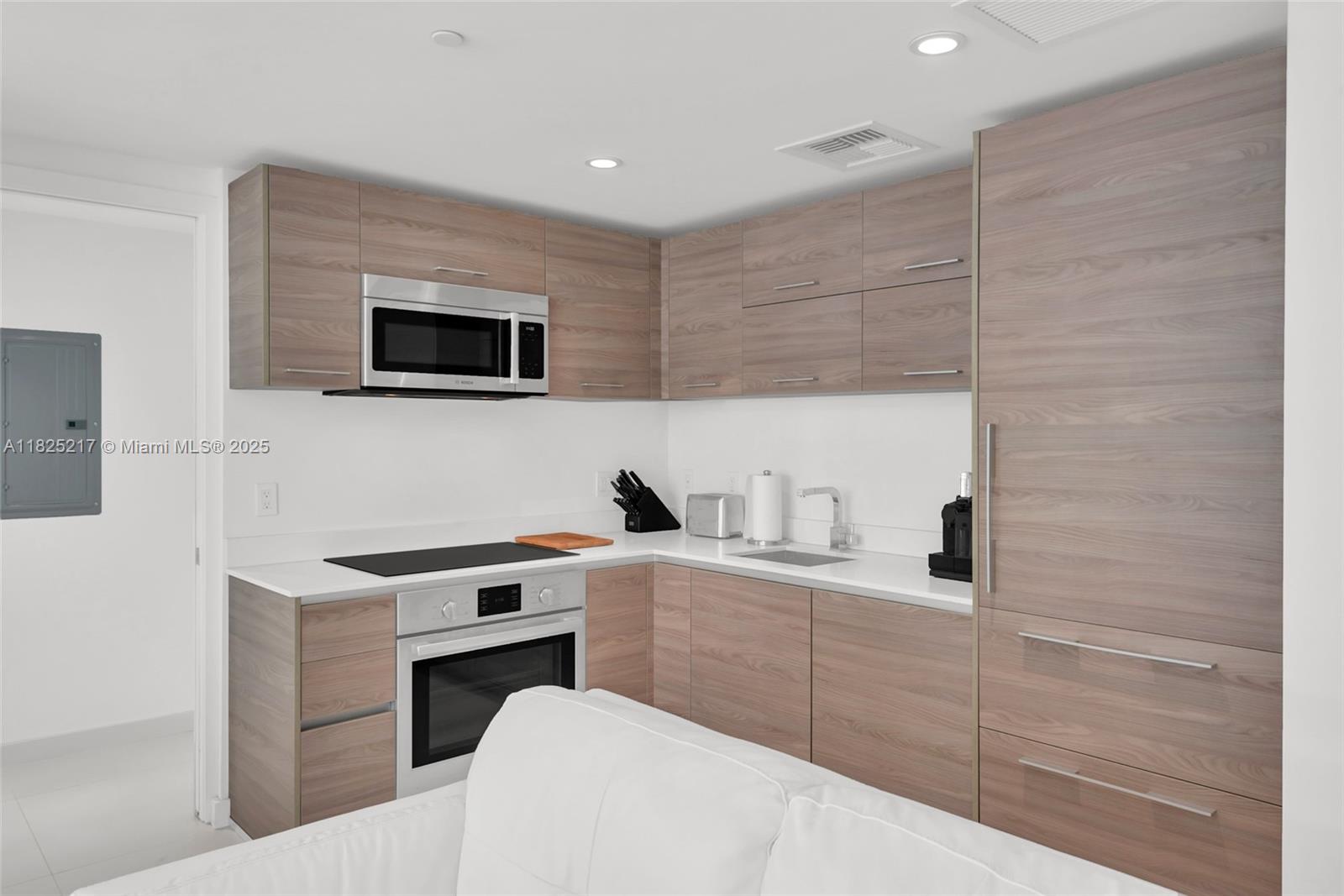 Property photo # 7