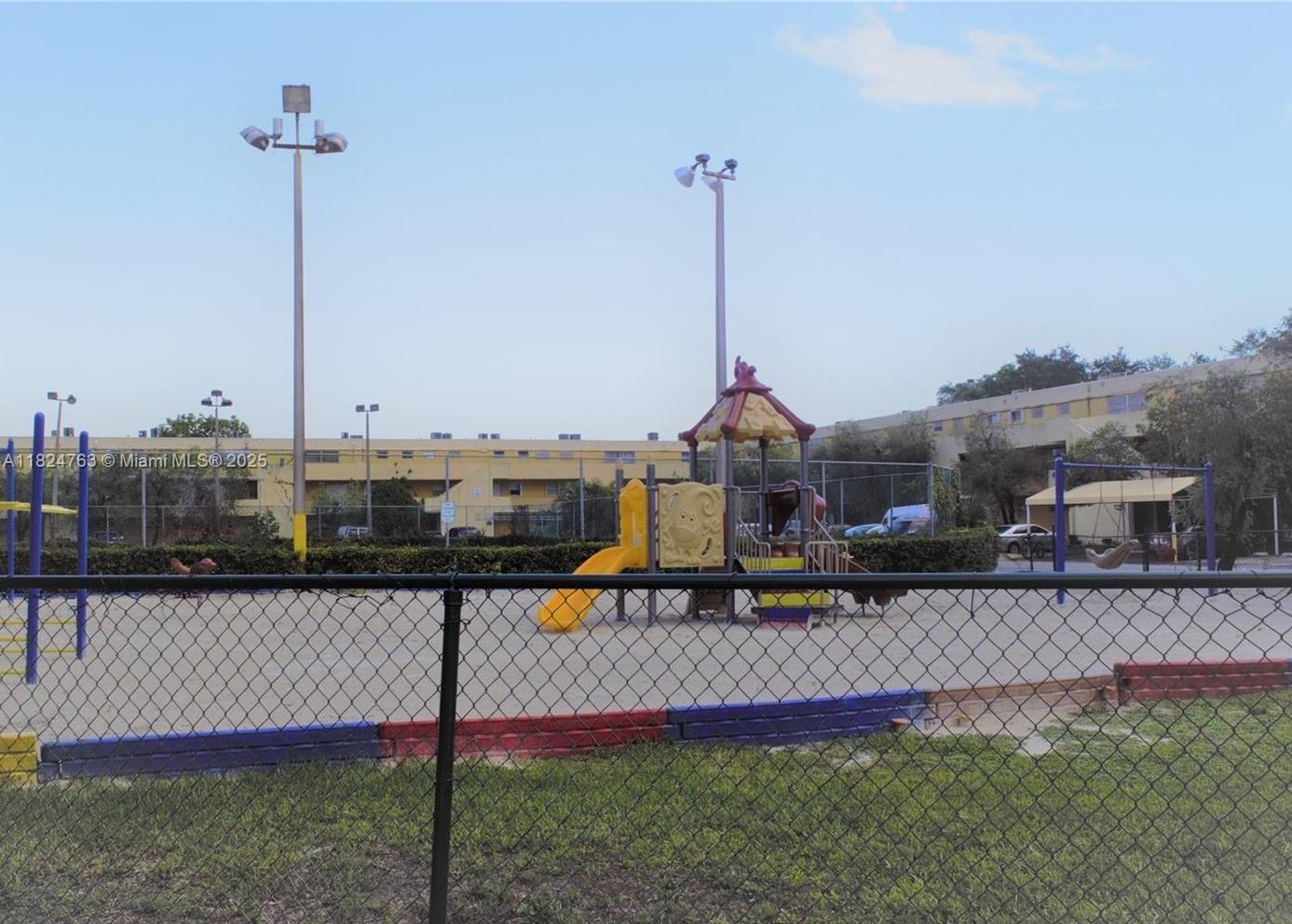 Property photo # 7