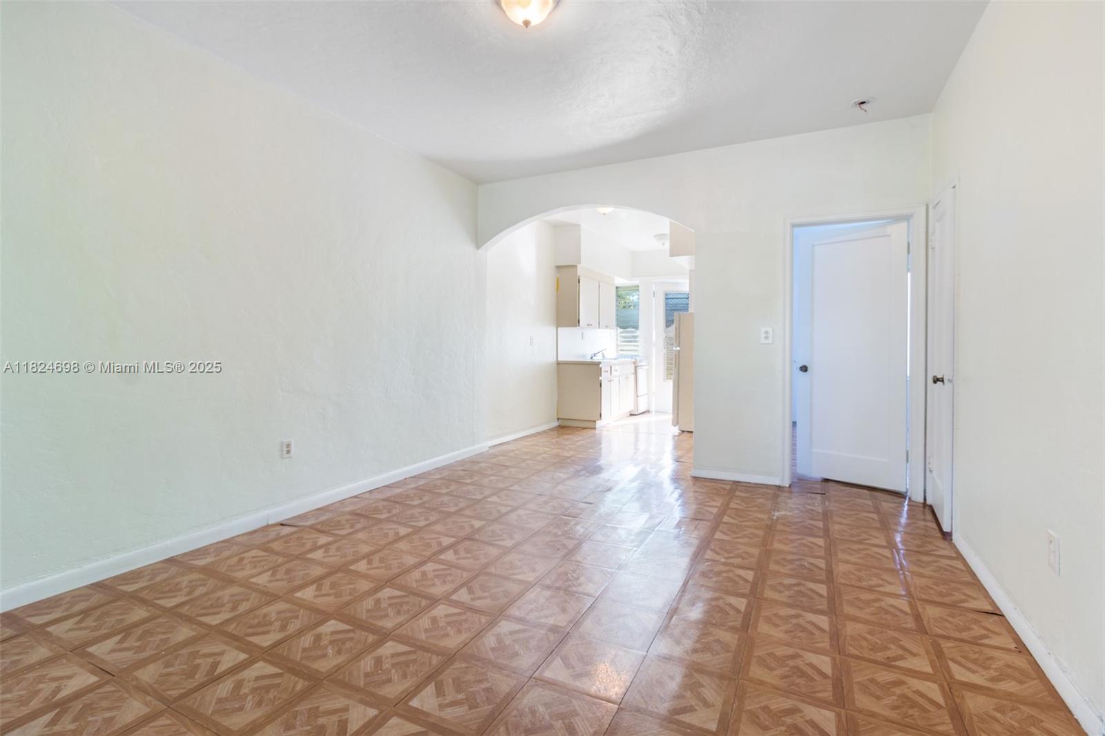 Property photo # 8