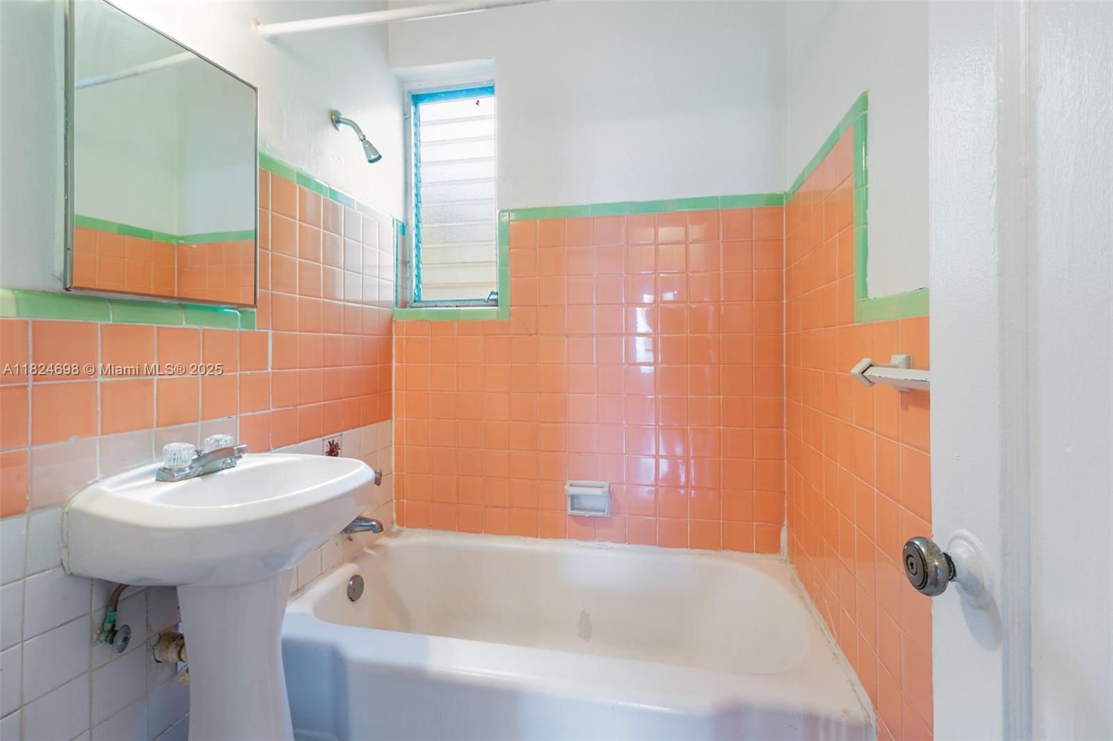 Property photo # 9