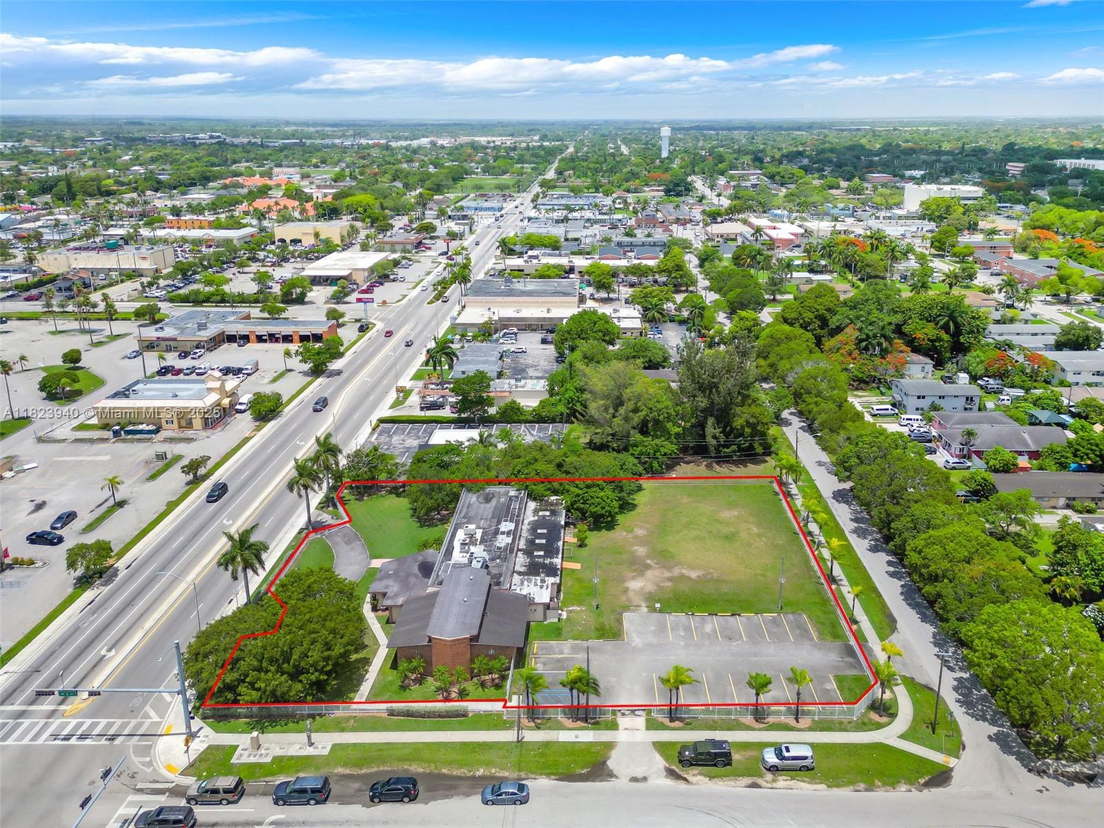 185 NE 8th St (campbell Dr), Homestead, Florida image 2