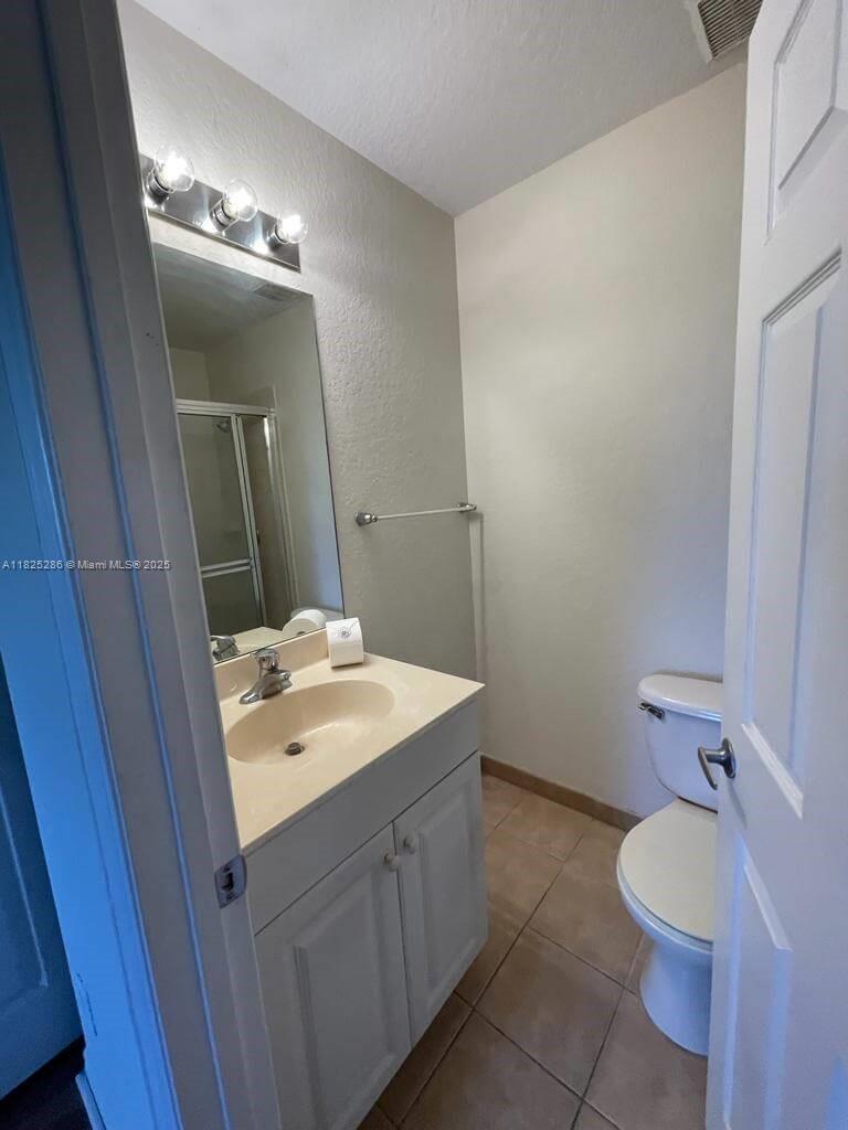 3550 Oleander Ter, Riviera Beach, Florida image 15