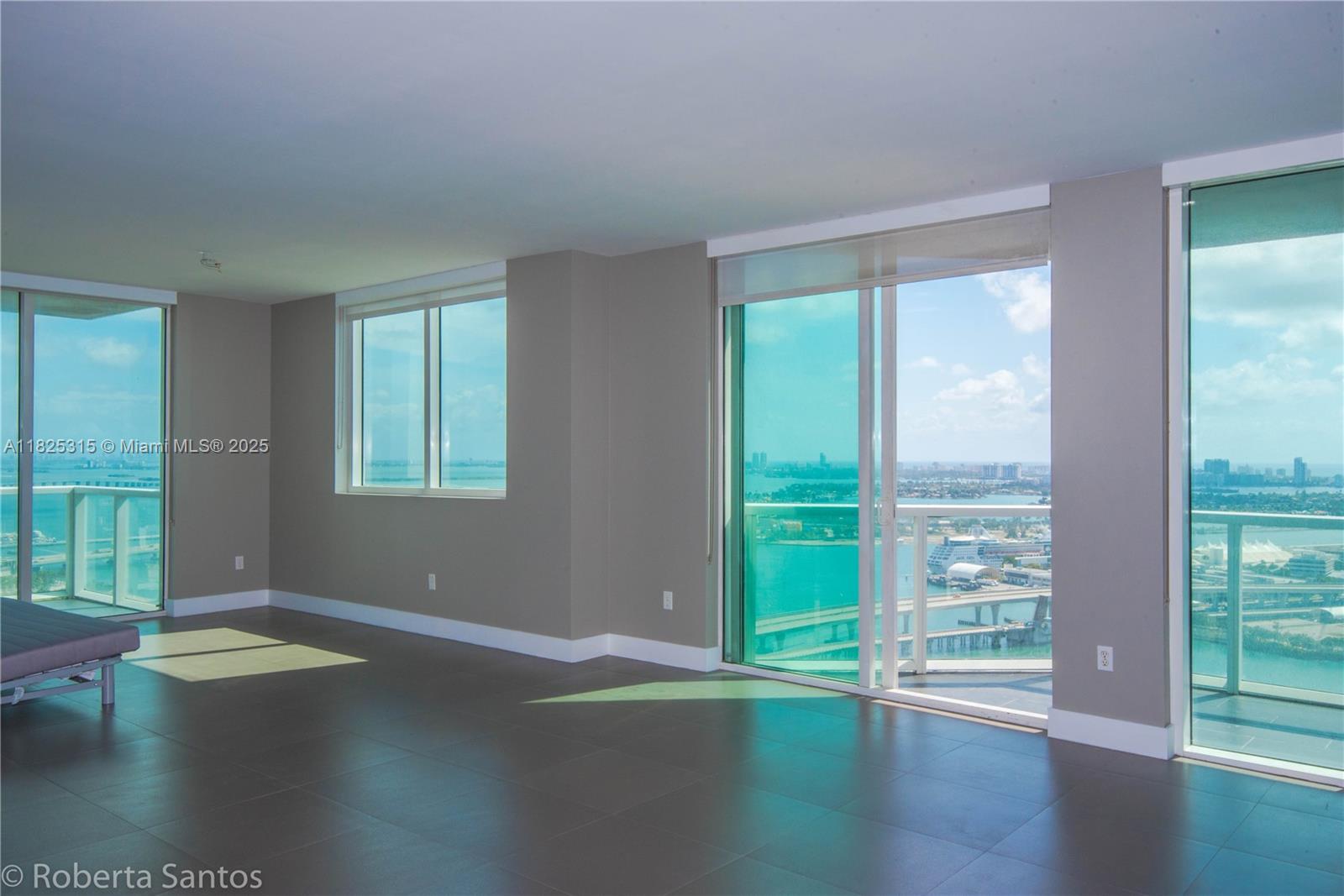Property photo # 4