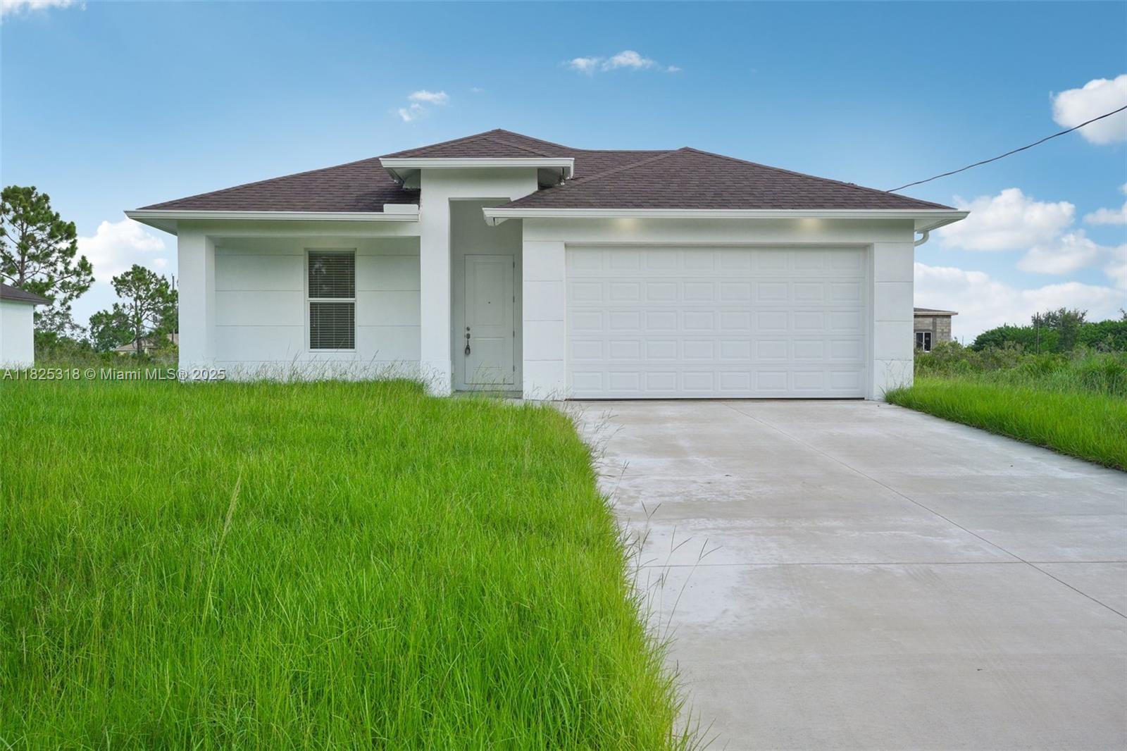 3411 62nd St W, Lehigh Acres, Florida image 2