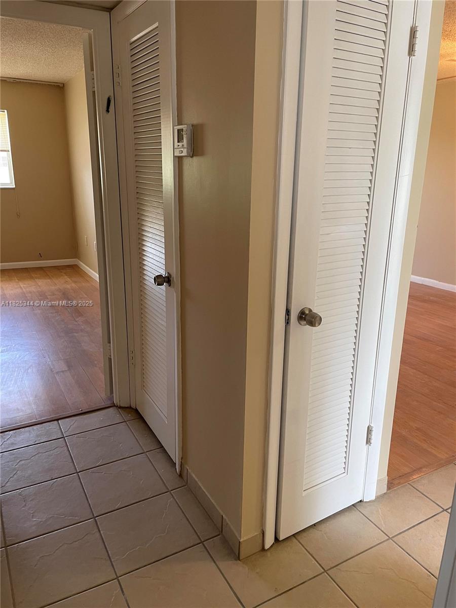 8325 Sunrise Lakes Blvd #305, Sunrise, Florida image 5