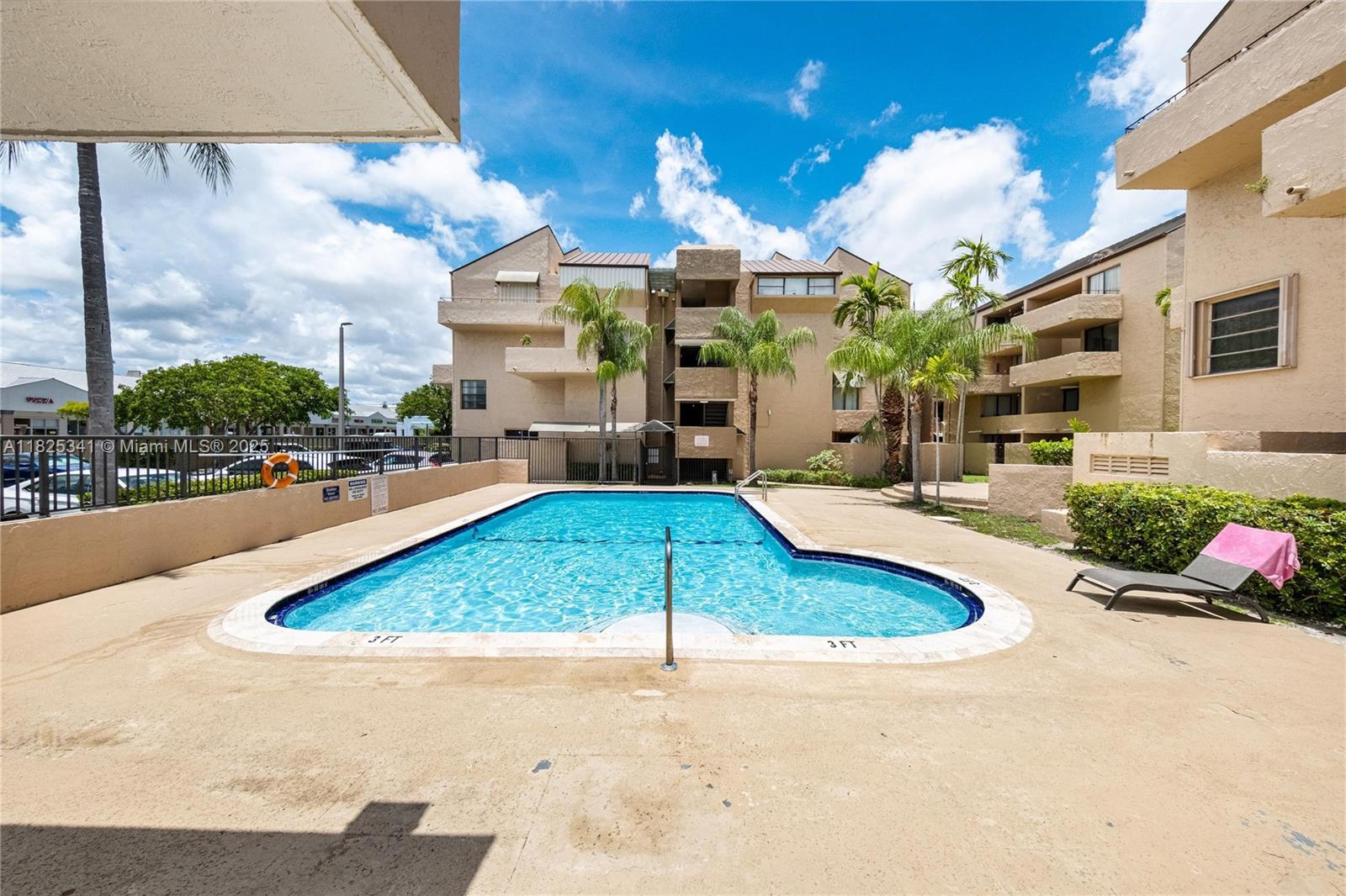 10700 SW 108th Ave #C316, Miami, Florida image 27