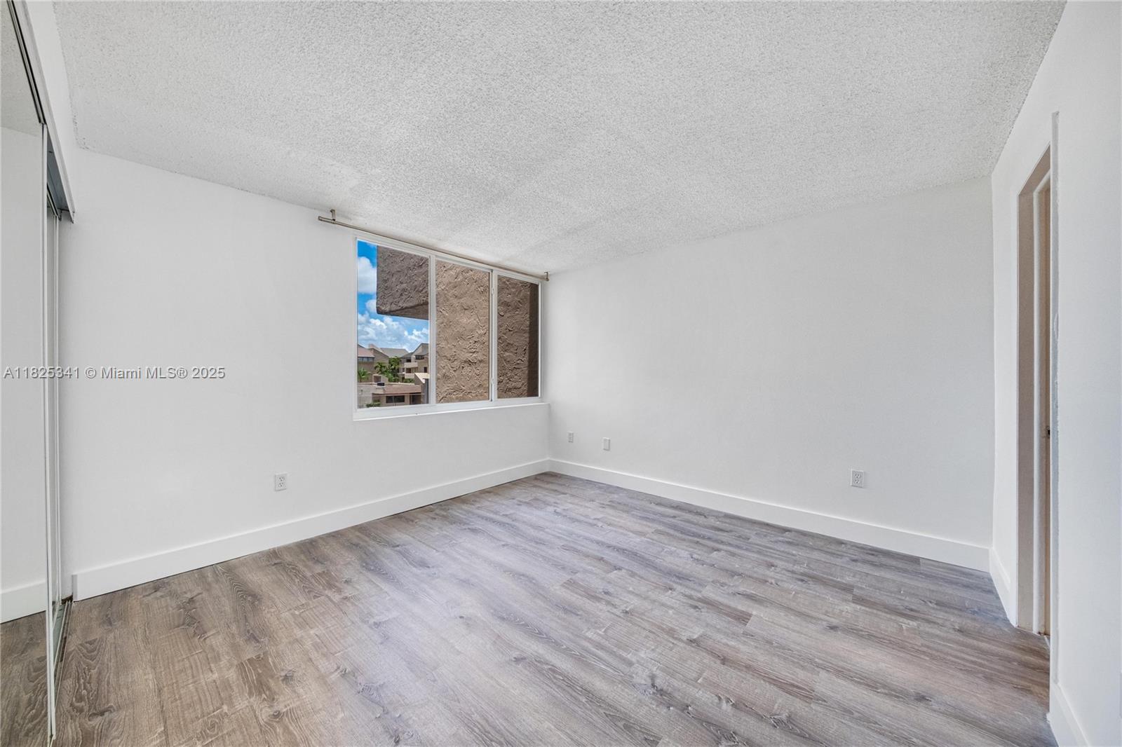10700 SW 108th Ave #C316, Miami, Florida image 7