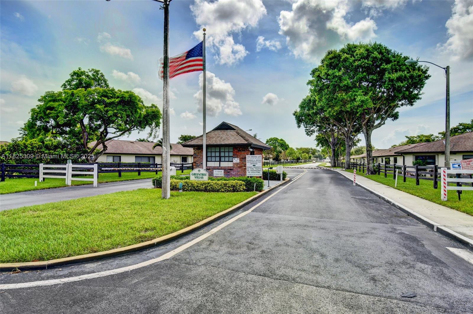 4764 Greentree Cres Unit A, Boynton Beach, Florida 33436