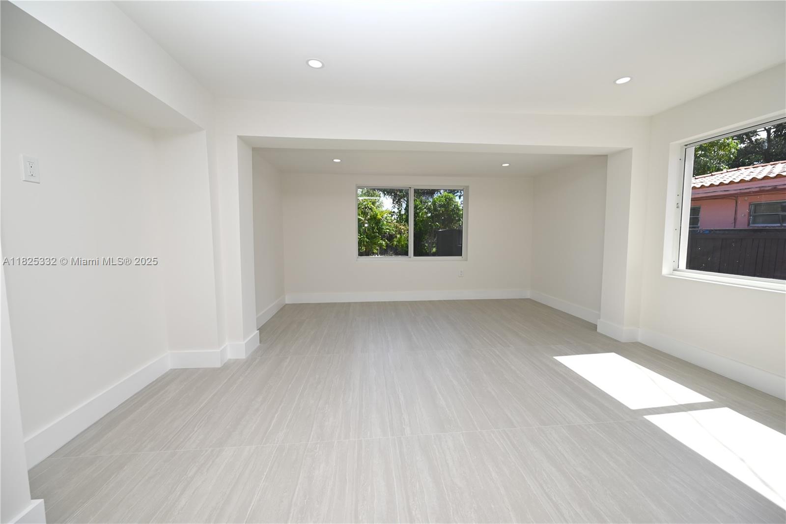 2949 SW 14th St, Miami, Florida image 10