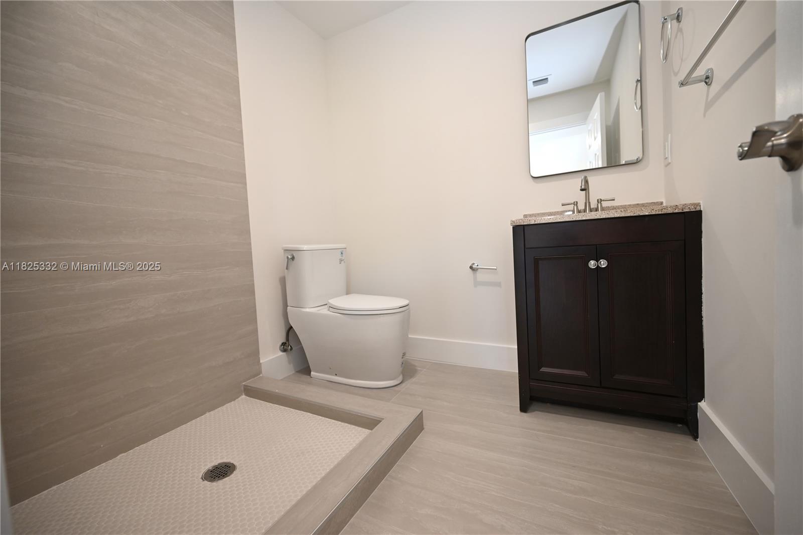 2949 SW 14th St, Miami, Florida image 12