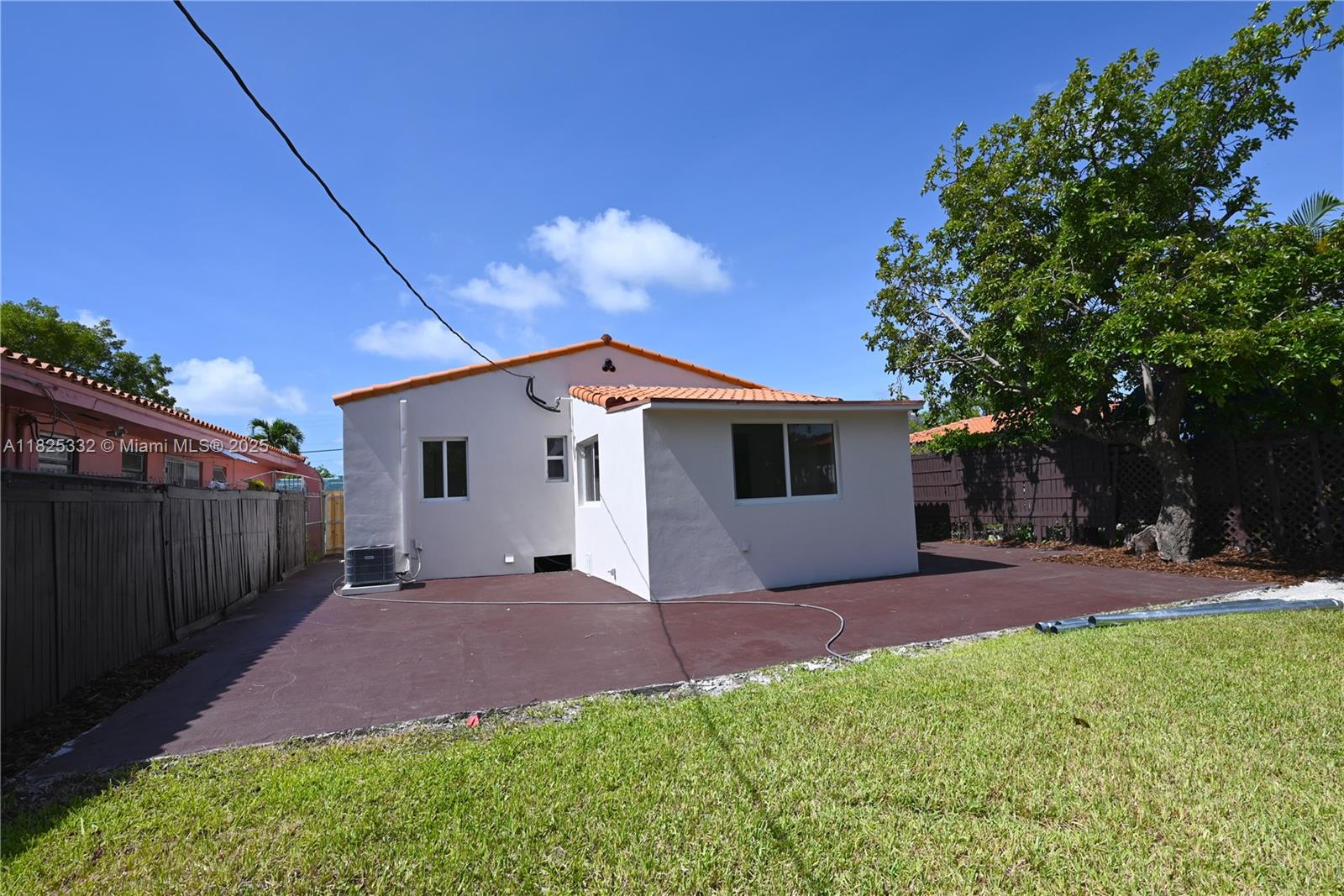 2949 SW 14th St, Miami, Florida image 17