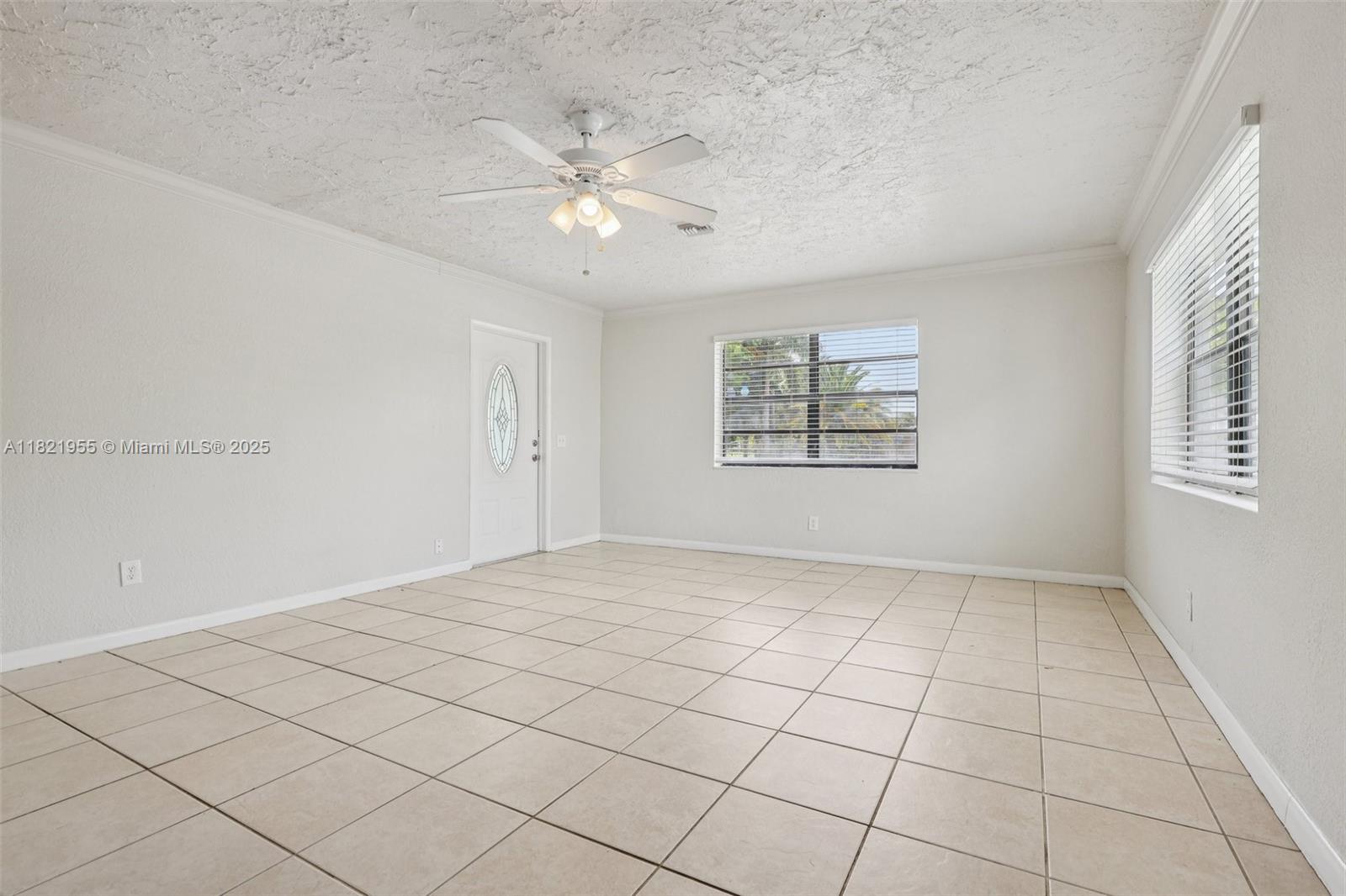 2817 SW 8th St, Fort Lauderdale, Florida image 3