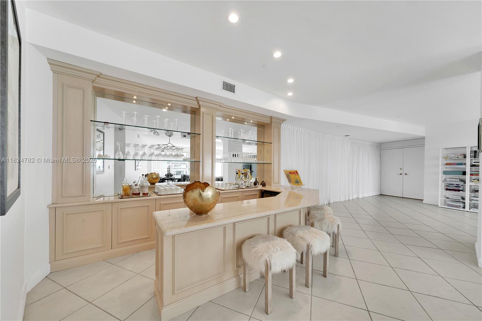 9601 Collins Ave #809, Bal Harbour, Florida image 6