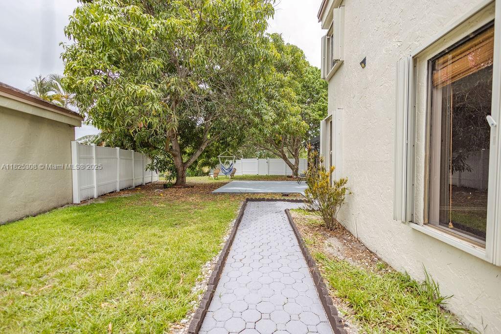 3420 NW 21st Ct, Coconut Creek, Florida image 13