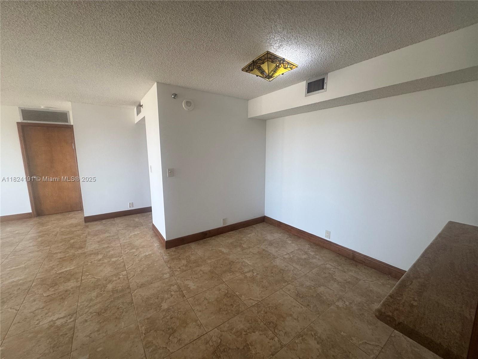 Residential, Miami, Florida image 14