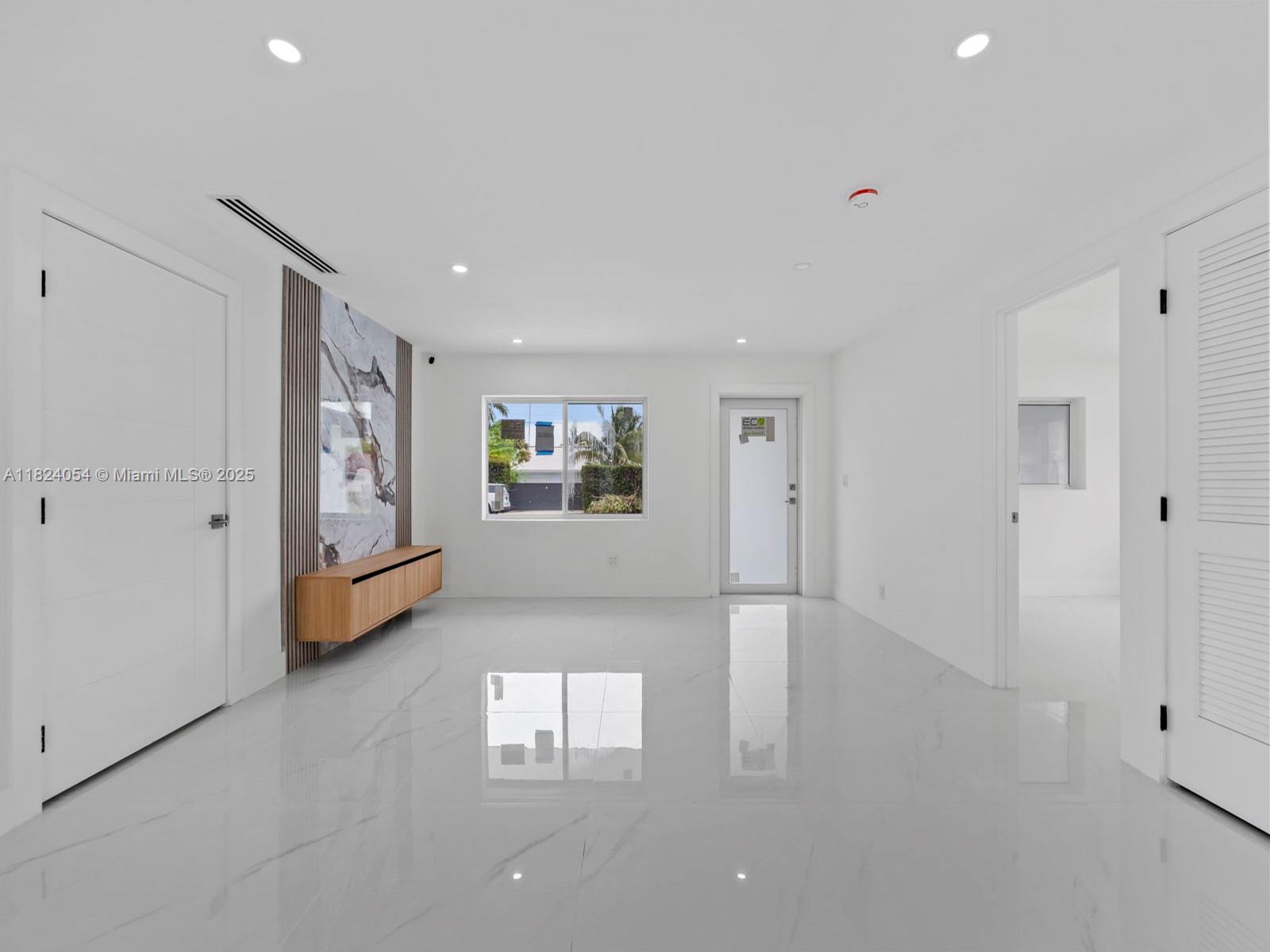 1007-1009 Citrus Isle, Fort Lauderdale, Florida image 14