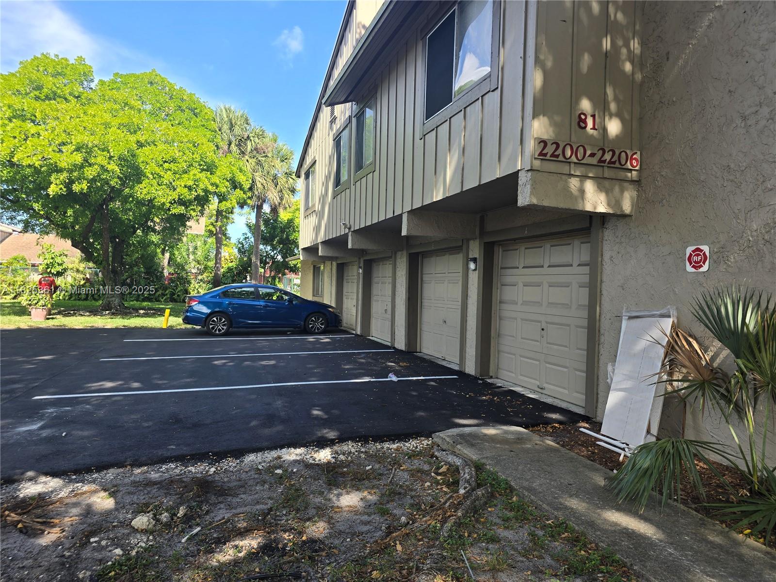 Property photo # 8