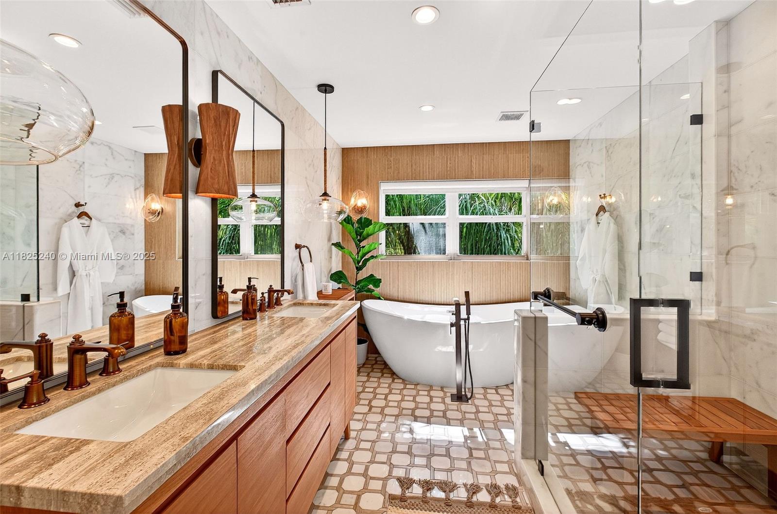 58 NE 44th St, Miami, Florida image 30