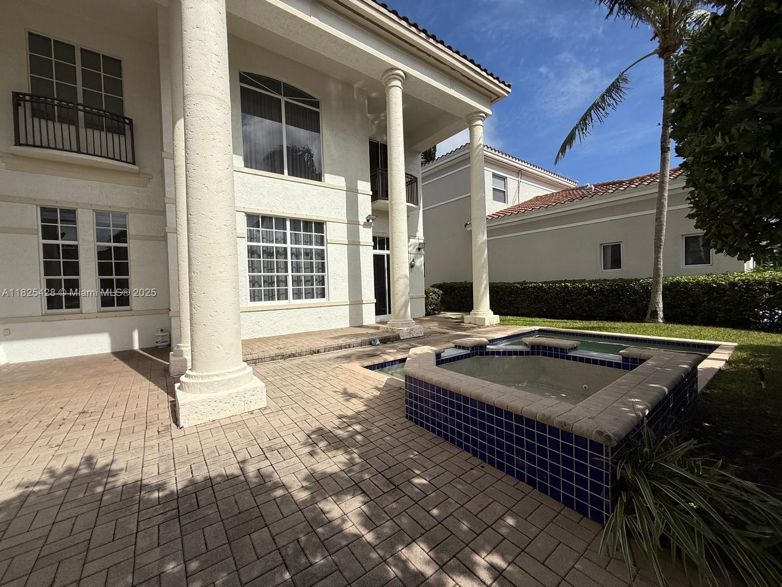996 Sanibel Dr, Hollywood, Florida image 10