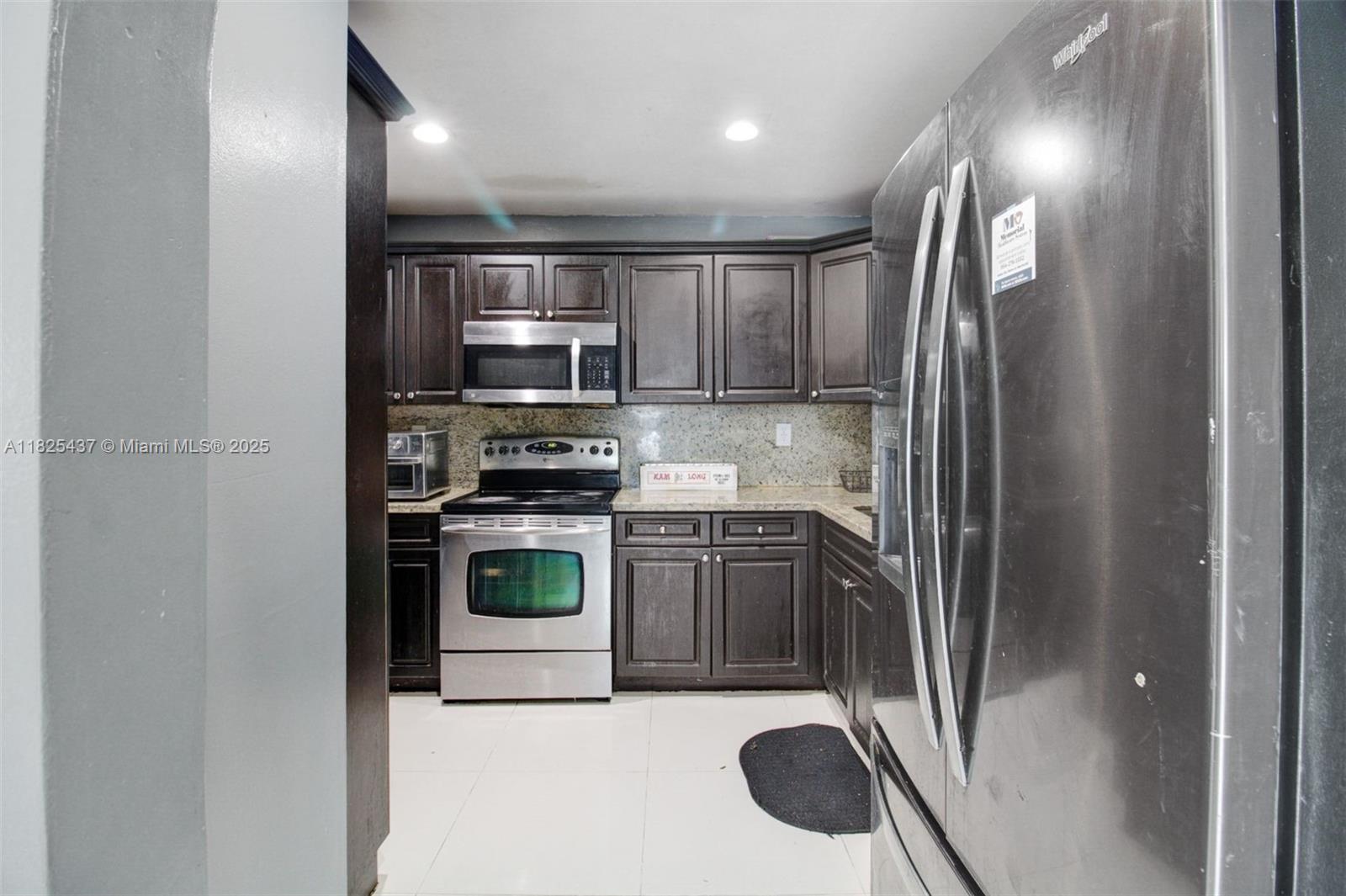 19337 NW 53 Place, Miami Gardens, Florida image 10