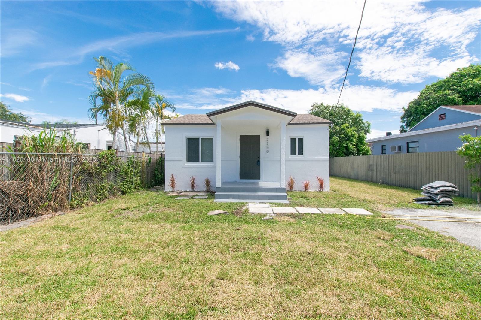 2250 NW 95th Ter, Miami, Florida image 2