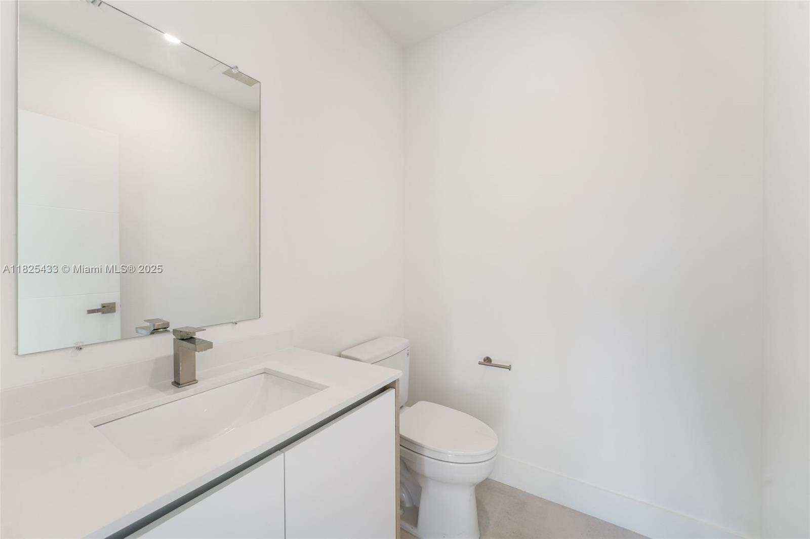 3345 SW 22nd Ter, Miami, Florida image 12