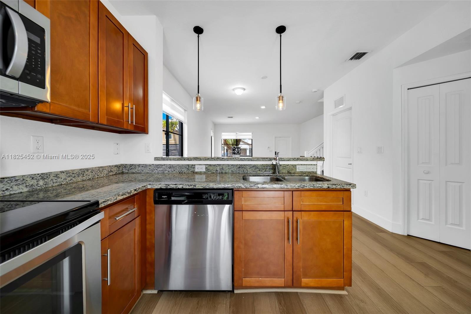 23061 SW 114th Path, Miami, Florida image 14