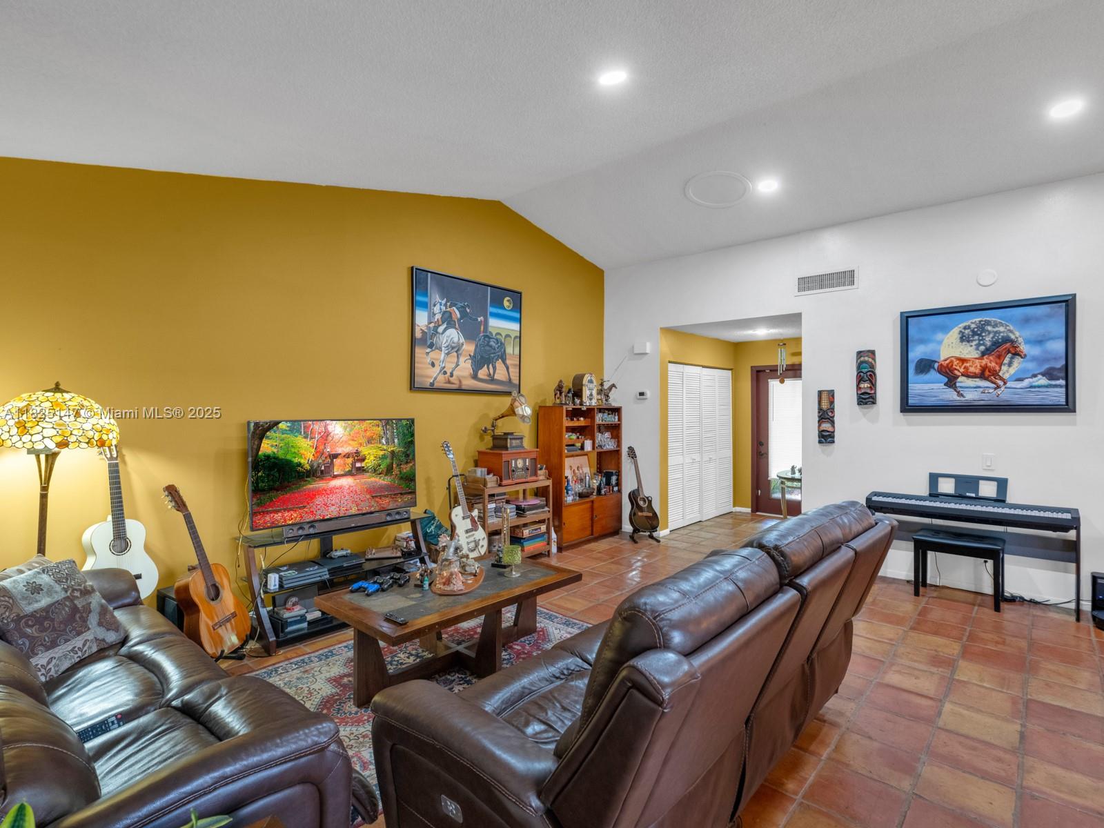 2202 Charleston, Weston, Florida image 16