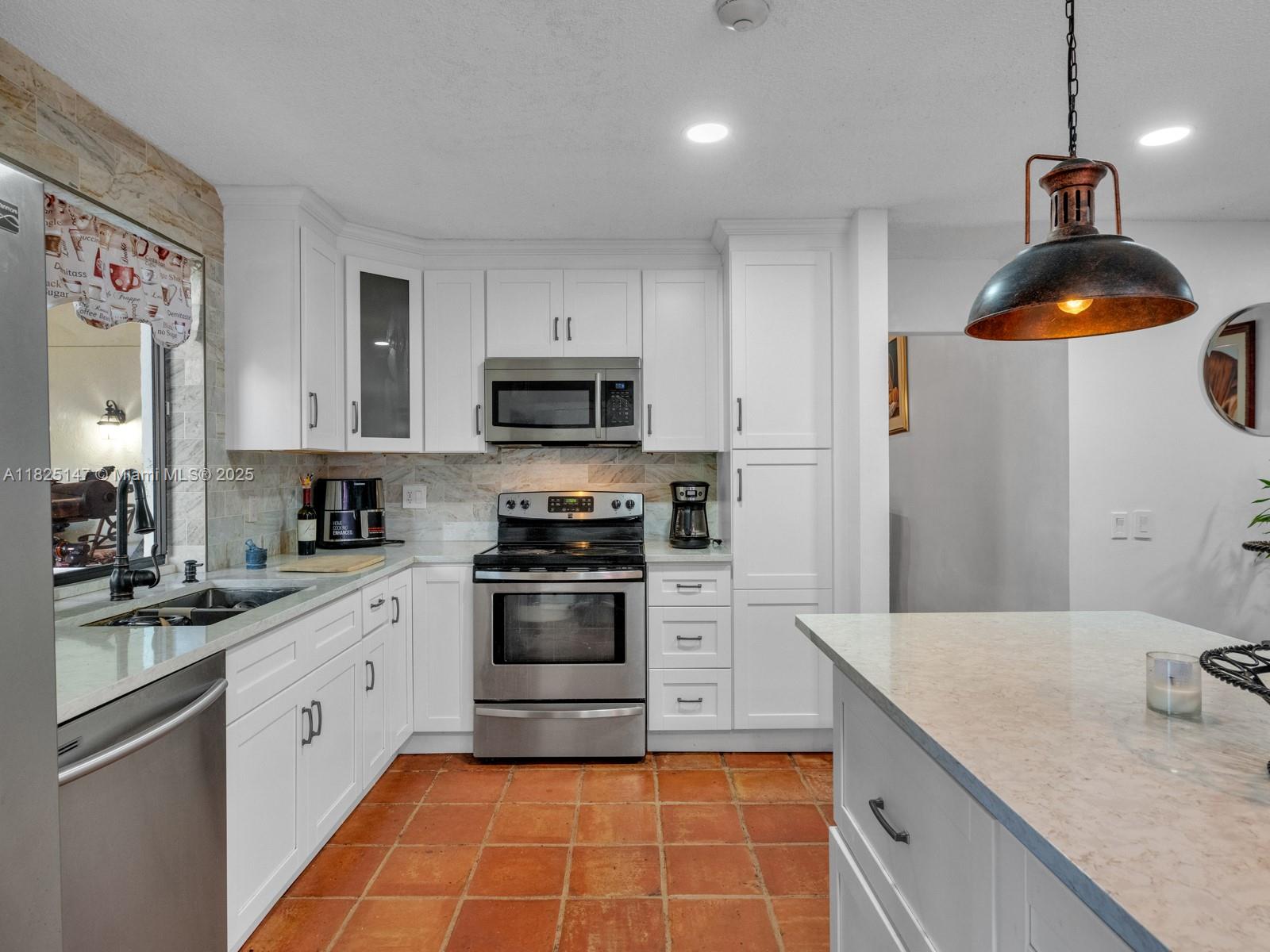 2202 Charleston, Weston, Florida image 22