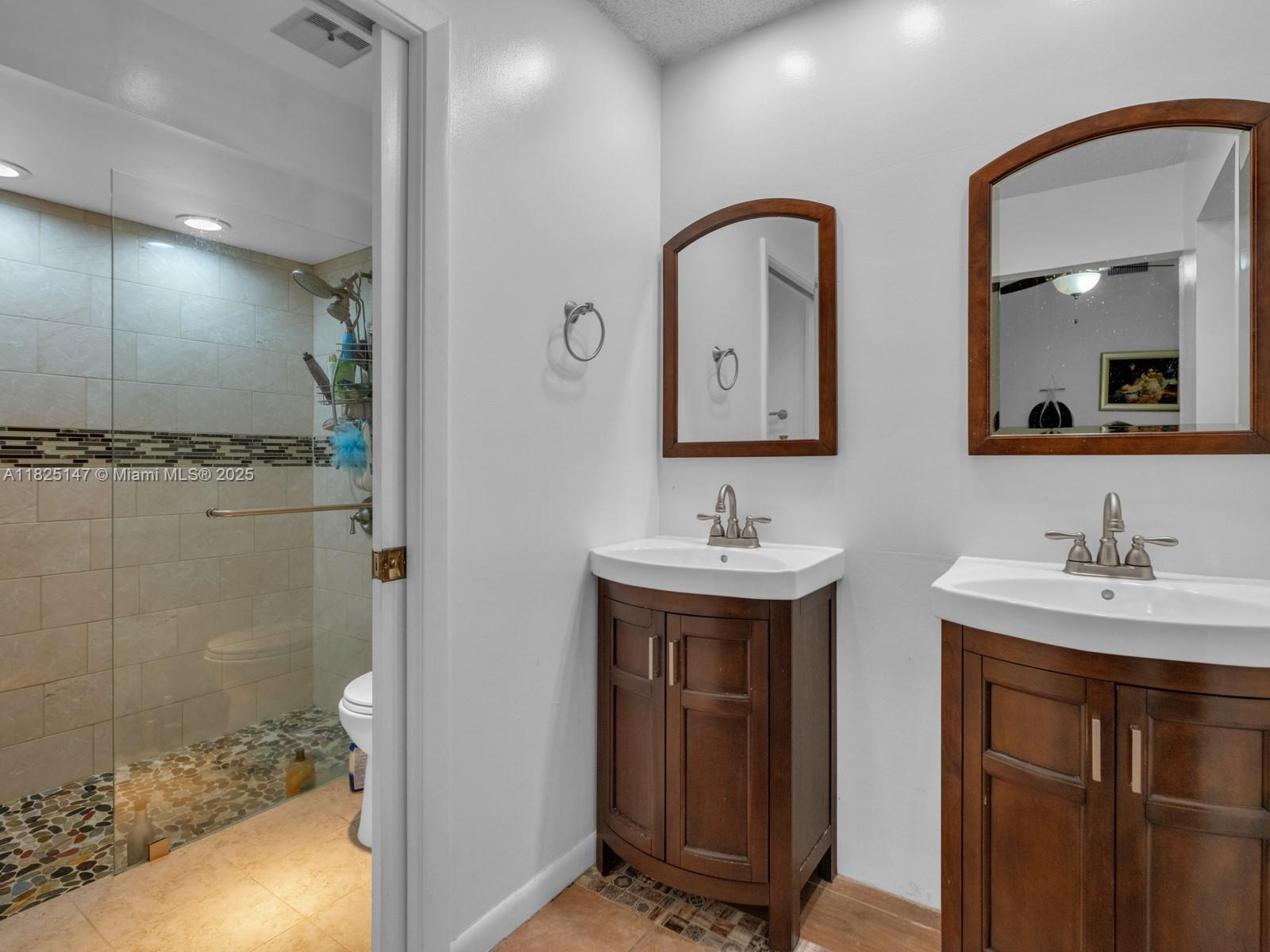 2202 Charleston, Weston, Florida image 25