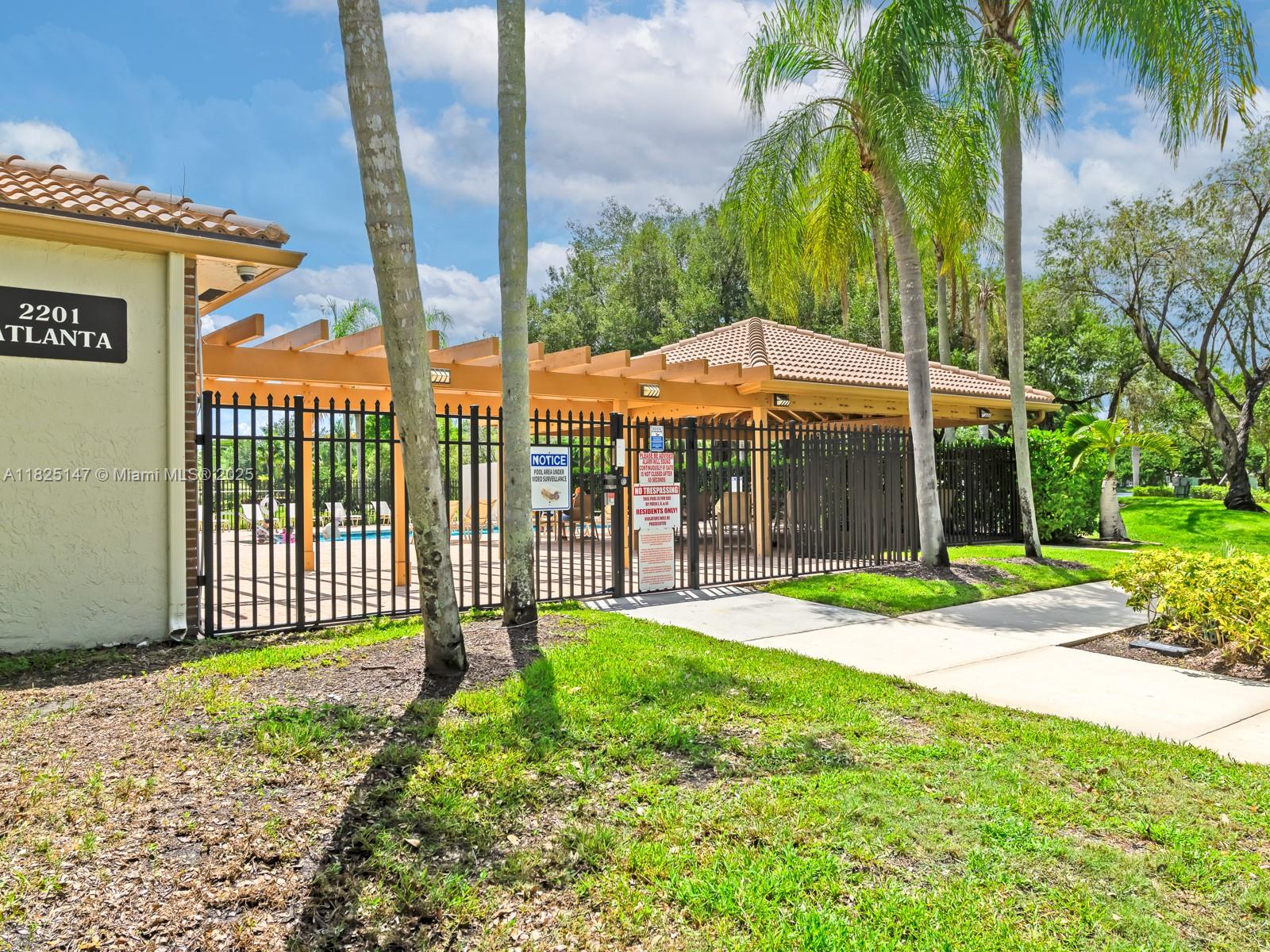 2202 Charleston, Weston, Florida image 45