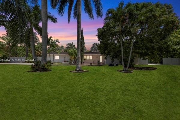 17975 SW 232nd St, Miami, Florida image 2