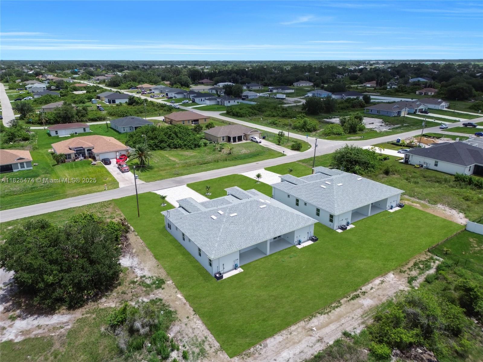 424-426 Grant Blvd, Lehigh Acres, Florida image 2