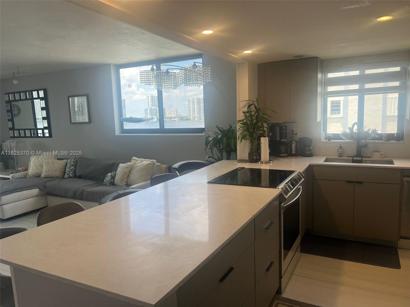 17878 N Bay Rd #507, Sunny Isles Beach, Florida image 27