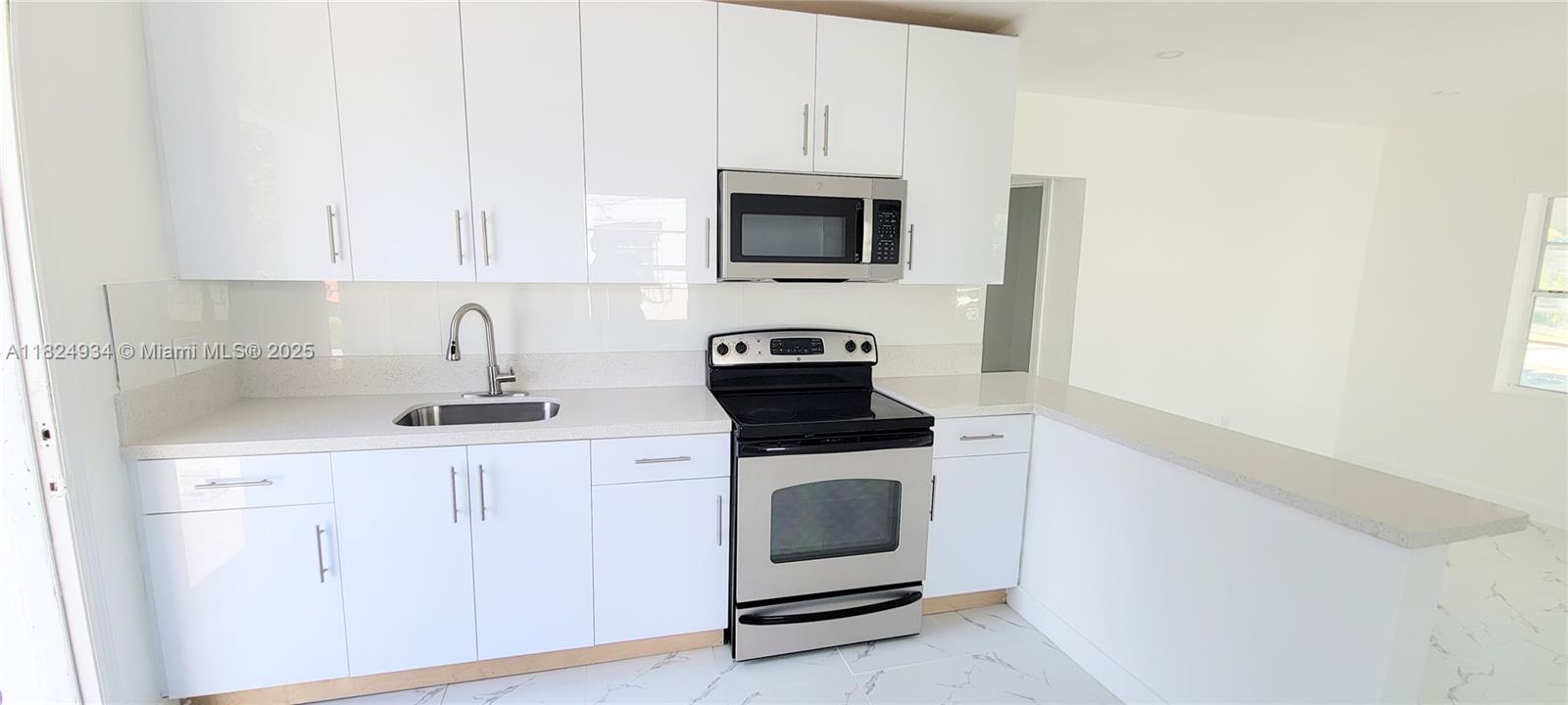 741 NW 116th St, Miami, Florida image 6