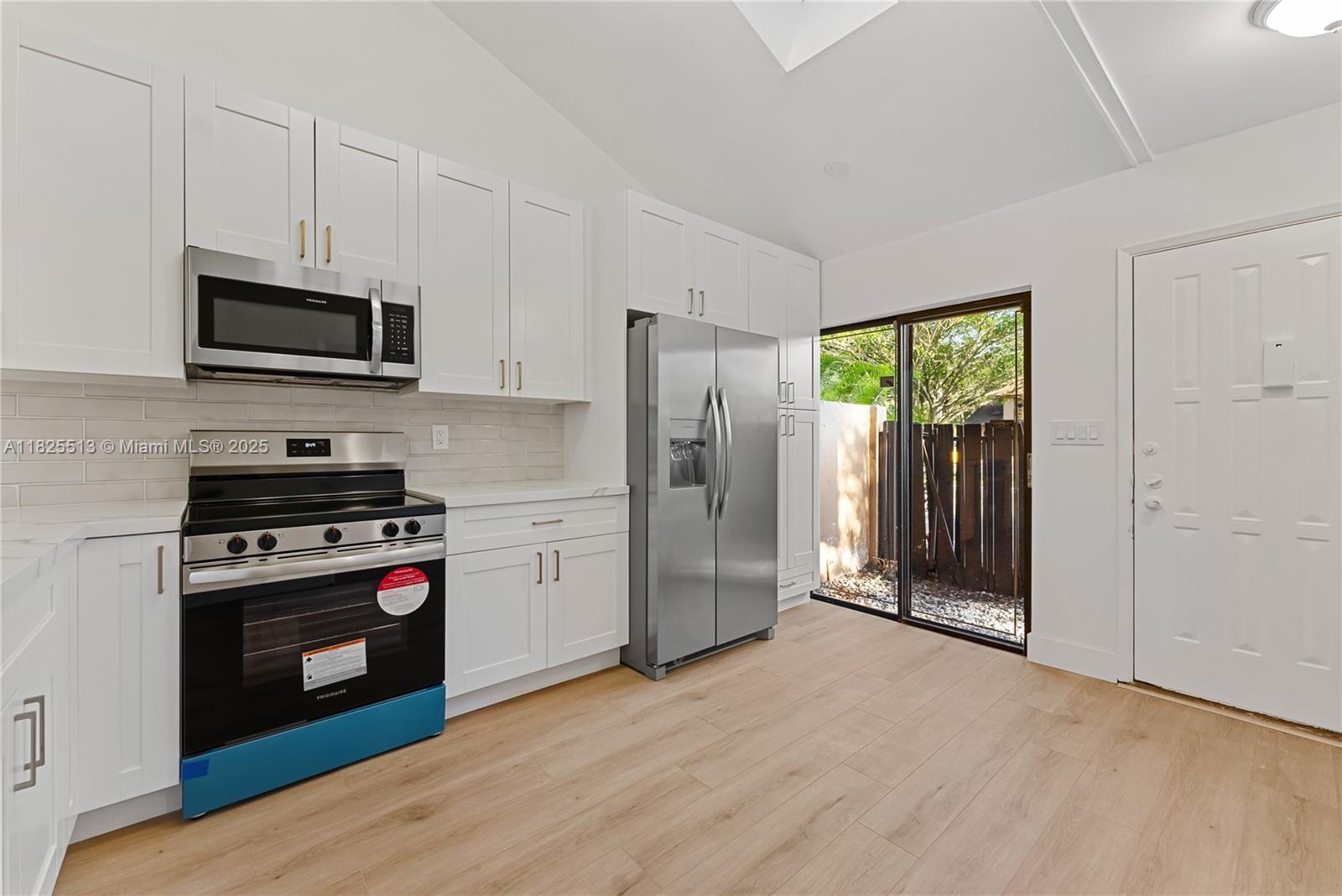 7720 NW 79th Ave #B6, Tamarac, Florida image 3