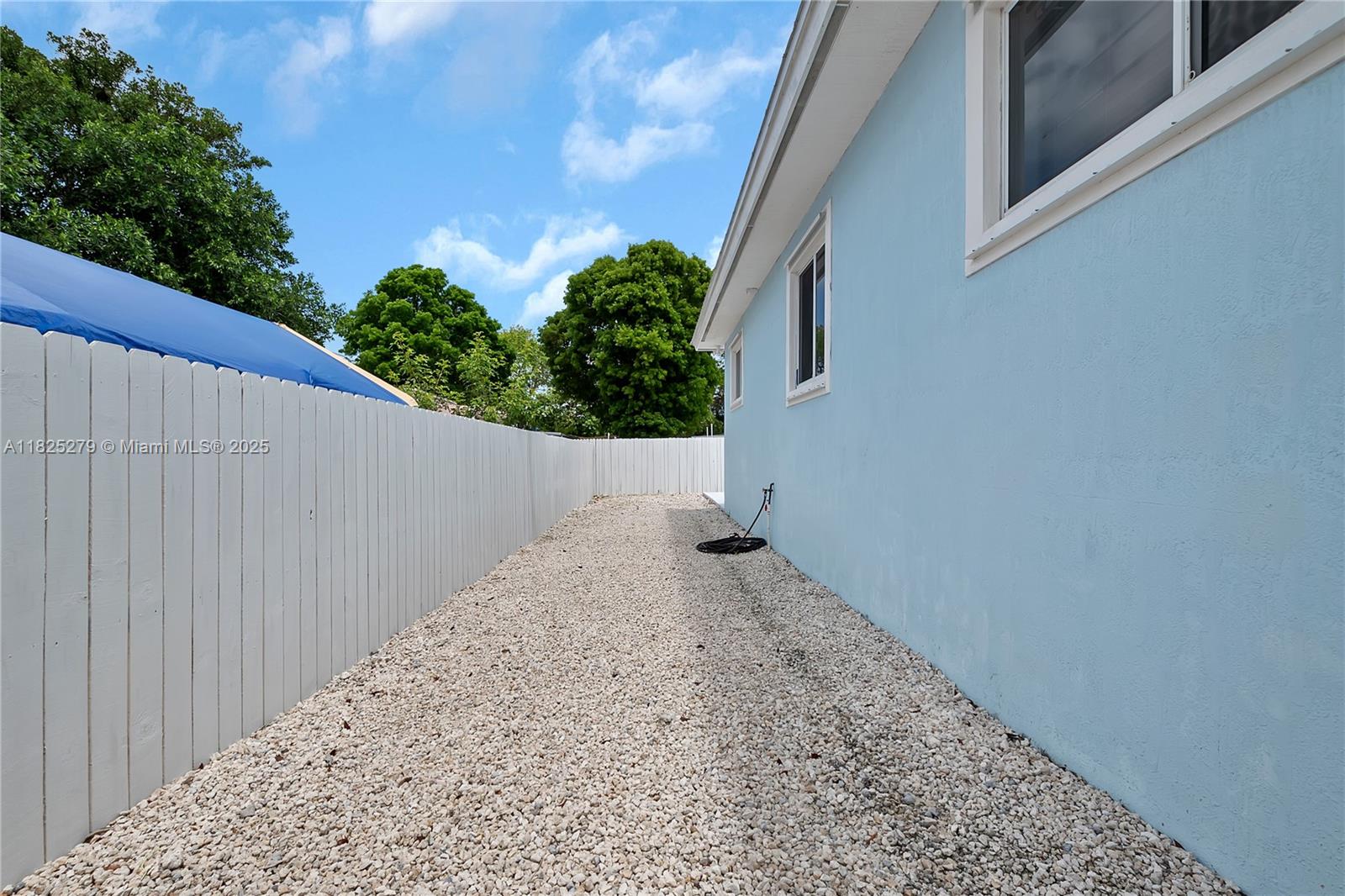 939 Plantation Rd, Key Largo, Florida image 4