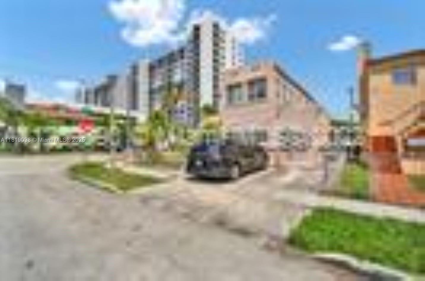 829 SW 19th Ave, Miami, Florida image 4