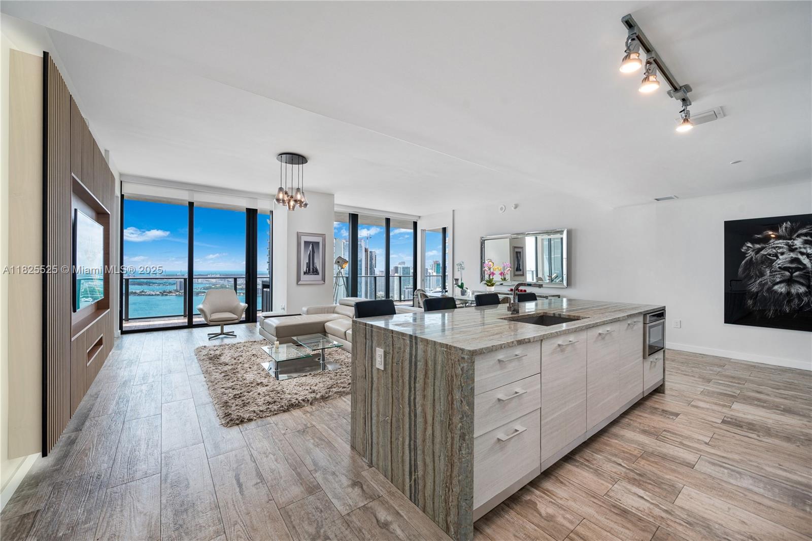Property photo # 9
