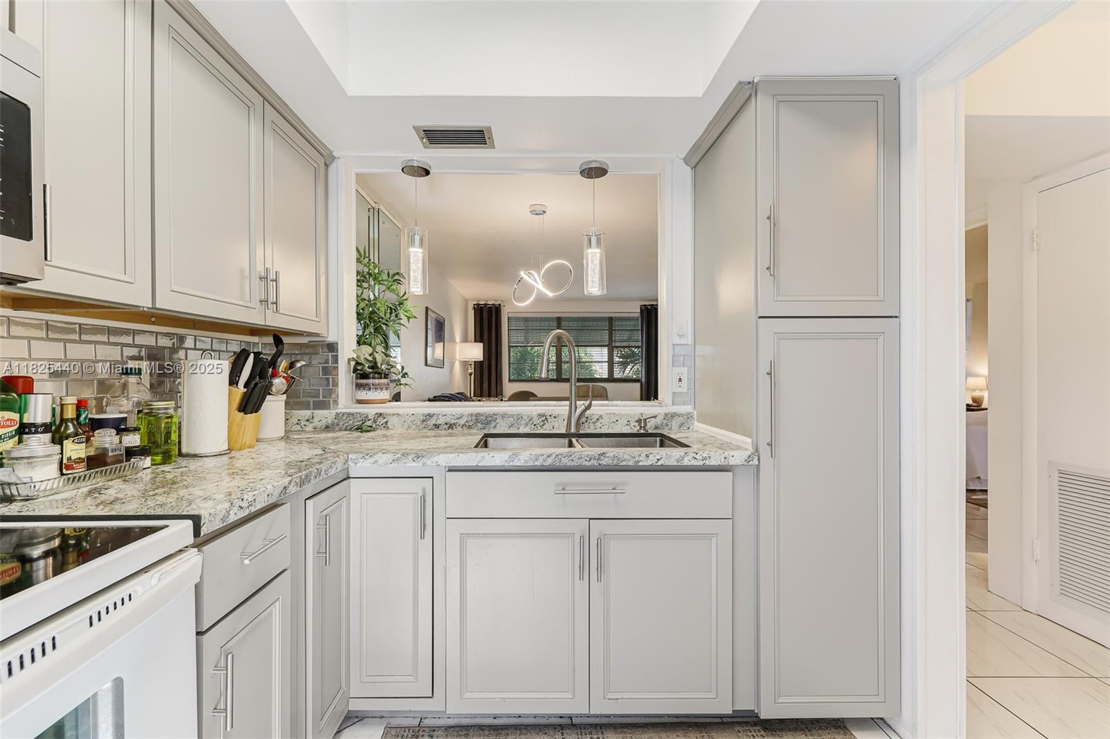 1333 E Hallandale Beach Blvd #311, Hallandale Beach, Florida image 3