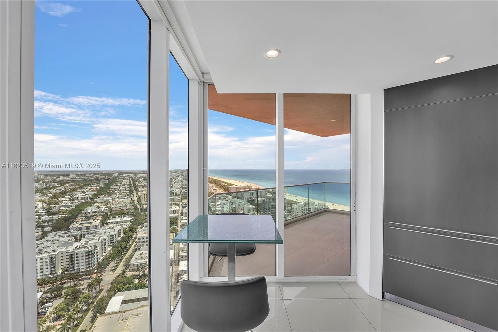300 S Pointe Dr #3405, Miami Beach, Florida image 13