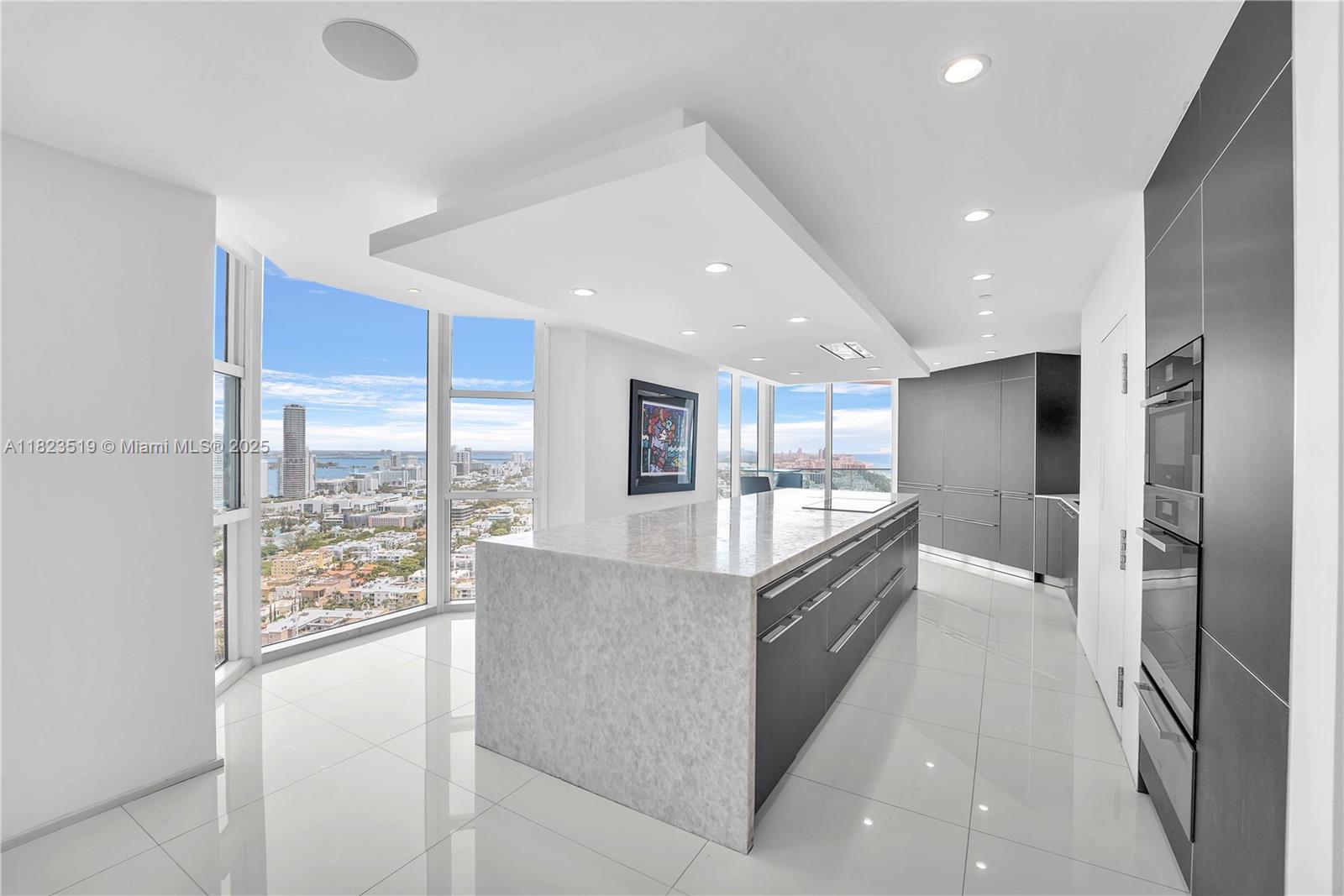 300 S Pointe Dr #3405, Miami Beach, Florida image 8