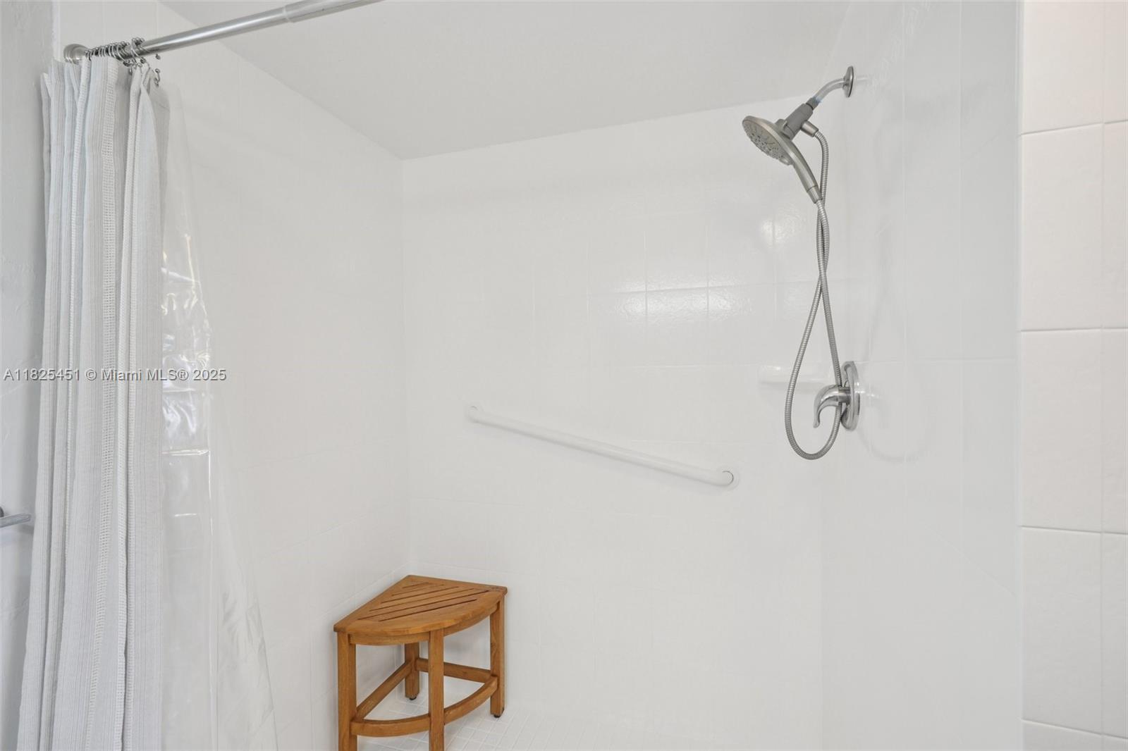 1700 Pine Valley Dr #205, Fort Myers, Florida image 16