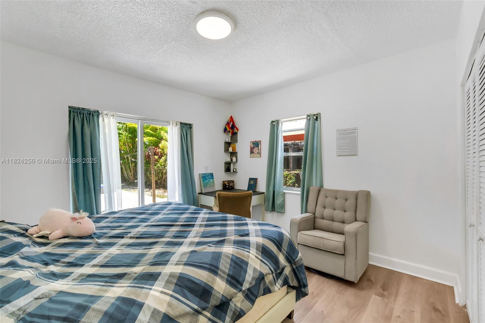 754 NE 36th St, Oakland Park, Florida image 33