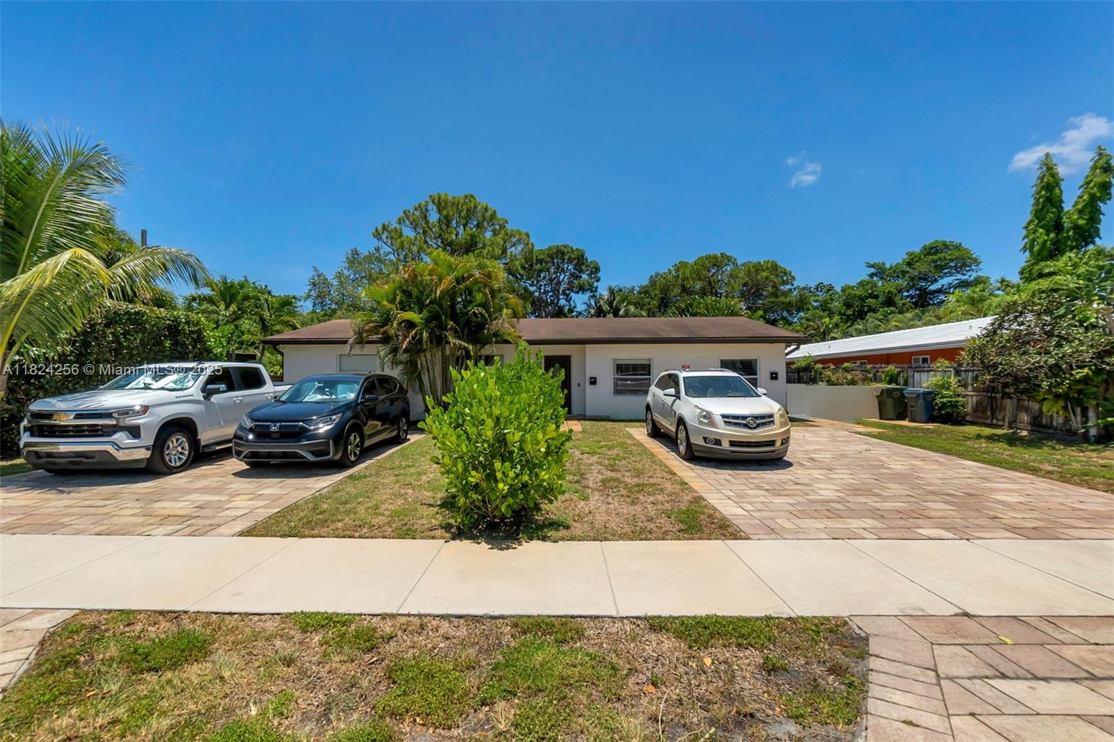 754 NE 36th St, Oakland Park, Florida image 38